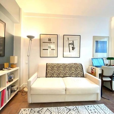 Tres Joli Studio En Plein Coeur Du 11Eme Párizs Kültér fotó